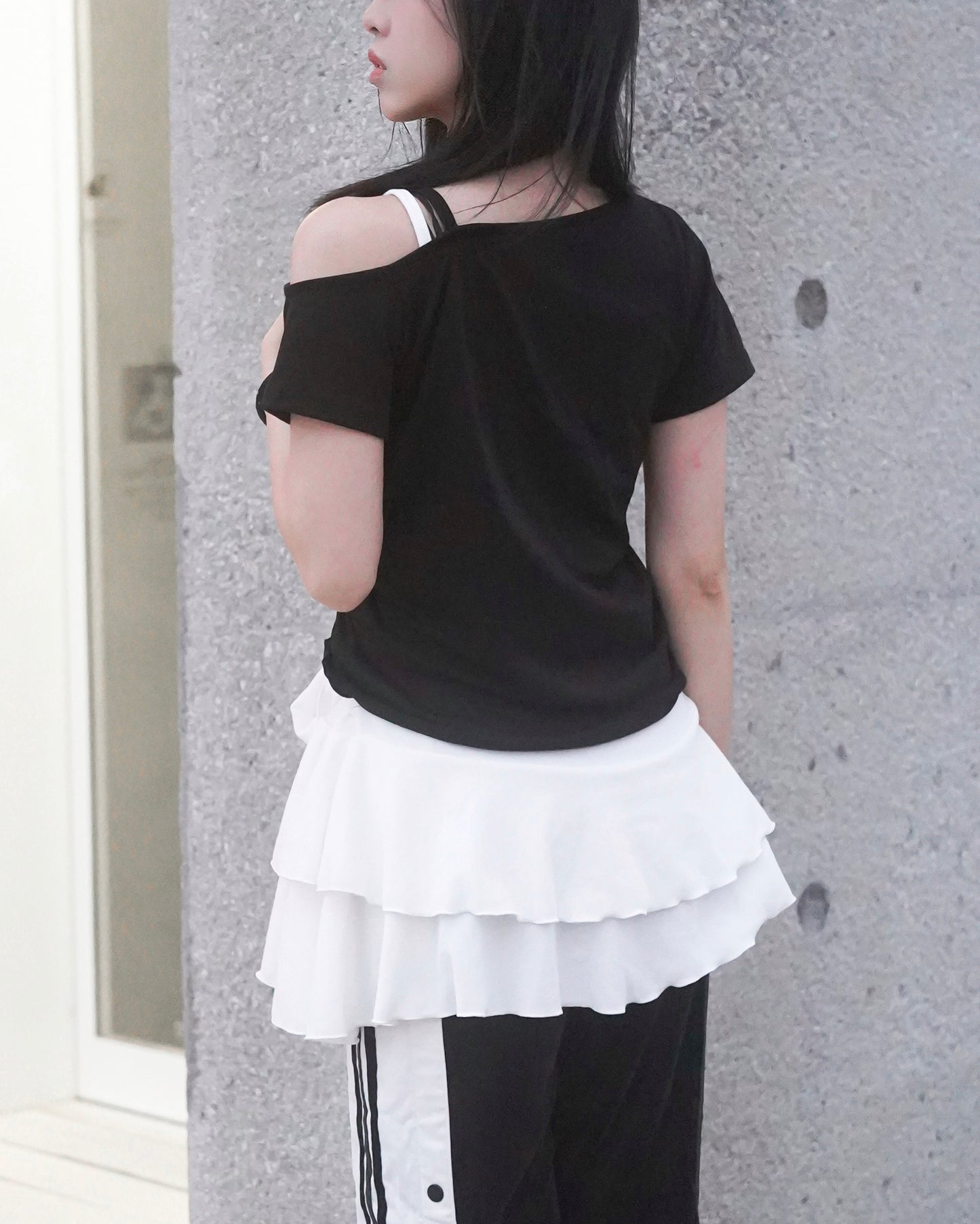 Knotted One-Shoulder Top