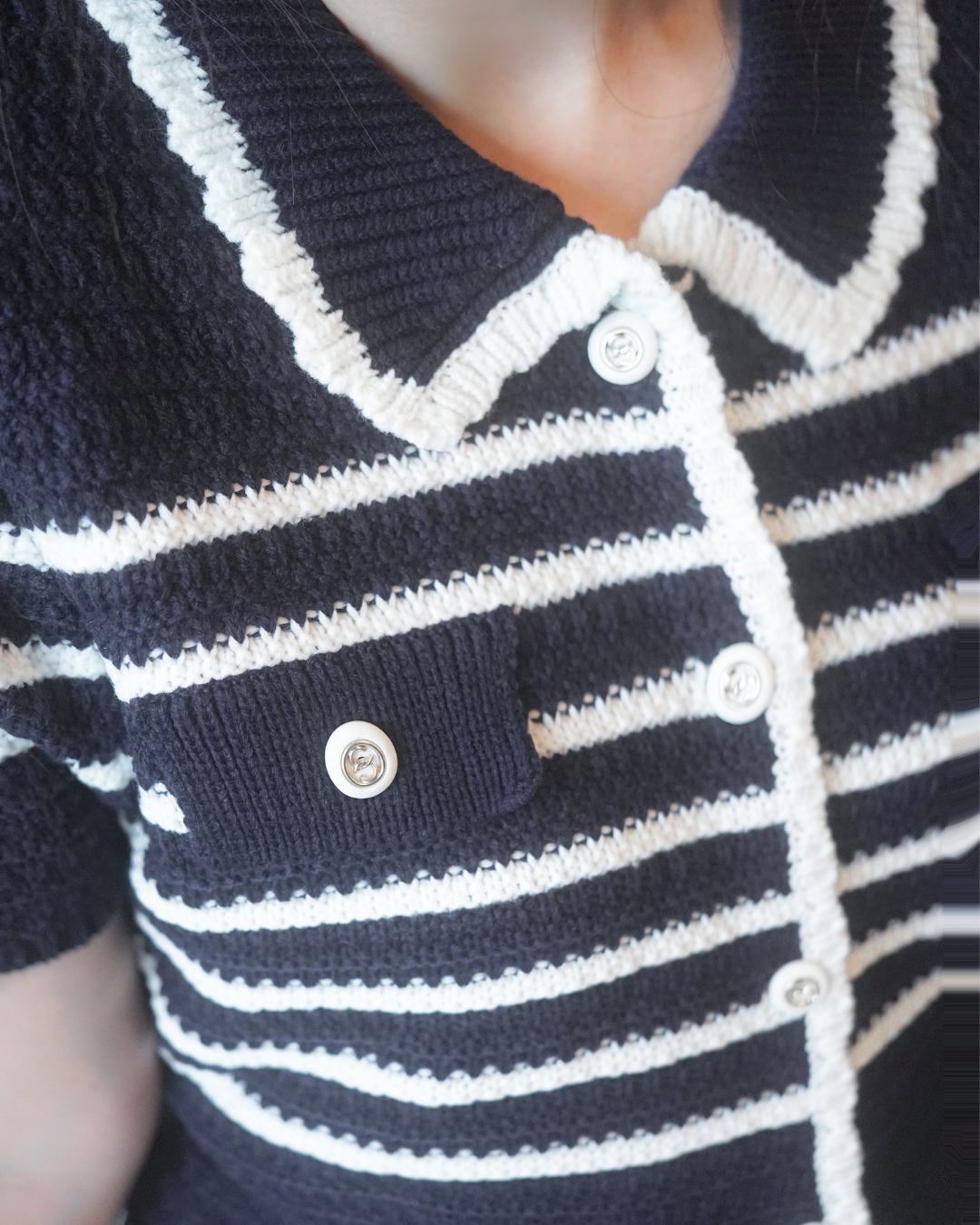 (SAMPLE SALE) The Piped Pocket Tee (Navy)